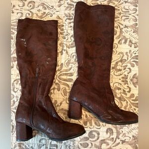 Brown suede dress boots. Fur lined. Fits 16.5 in calf.